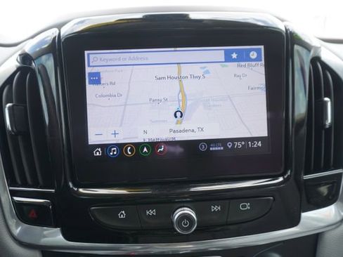 Used 2020 Chevrolet Traverse LT w/ LT Premium Package image 15