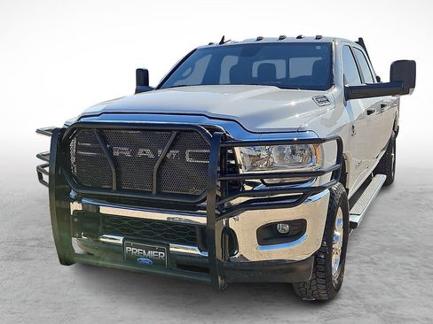 Used 2022 RAM 3500 Lone Star w/ Level A Equipment Group AWD/4WD image 4