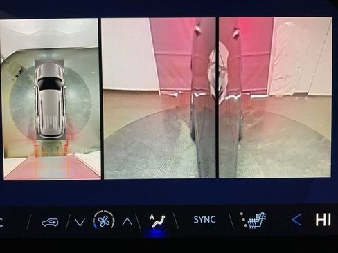 New 2026 Chevrolet Traverse LT w/ Sun and Wheel Package image 18