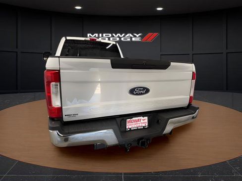 Used 2017 Ford F250 XLT w/ XLT Value Package image 6