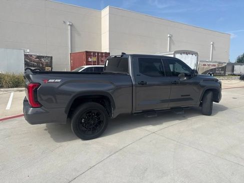 Used 2023 Toyota Tundra SR5 w/ SR5 Convenience Package RWD image 3