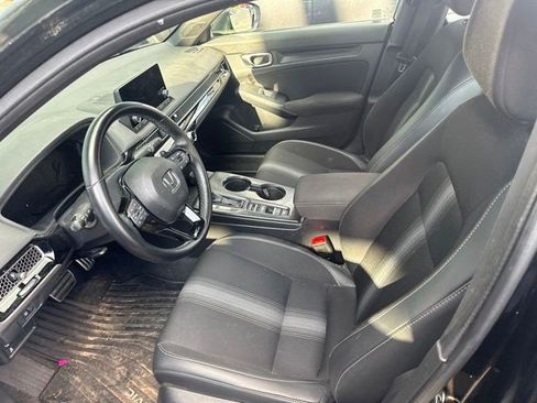 Used 2024 Honda Civic Sport image 12
