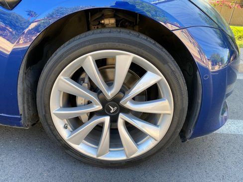 Used 2020 Tesla Model 3 Standard Range Plus RWD image 20
