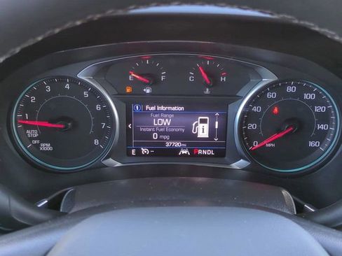 Used 2024 Chevrolet Equinox LT FWD image 25