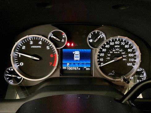 Used 2016 Toyota Tundra SR5 image 20