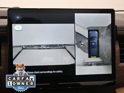 Used 2023 Ford Expedition Limited image 13