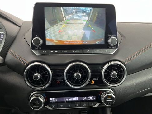 Used 2021 Nissan Sentra SR w/ Lighting Package image 16