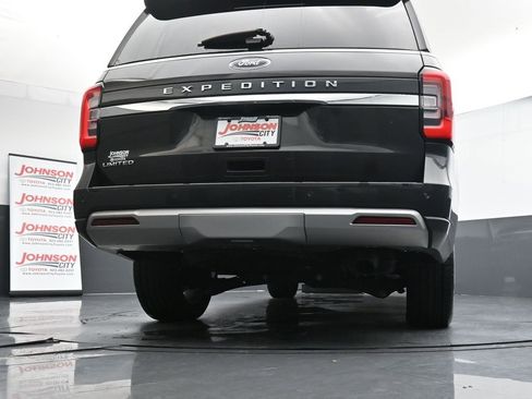 Used 2023 Ford Expedition Limited image 41