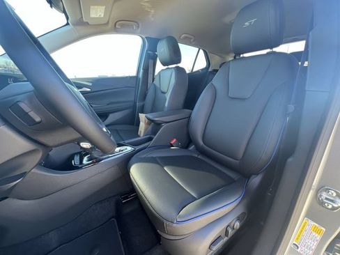 New 2026 Buick Encore GX Sport Touring w/ Comfort Package AWD/4WD image 15