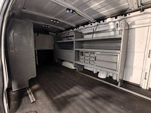 Used 2019 Chevrolet Express 3500 Extended w/ Driver Convenience Package RWD image 24