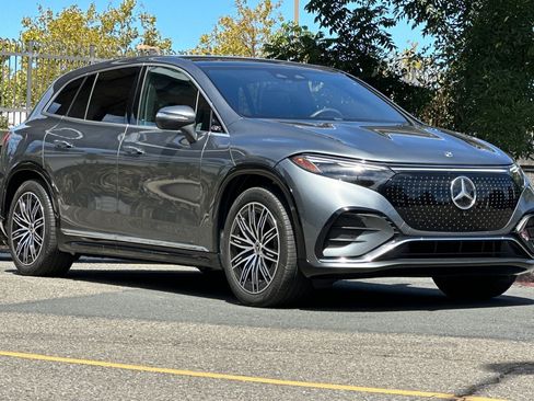 Certified 2023 Mercedes-Benz EQS 450+ 4MATIC SUV image 6