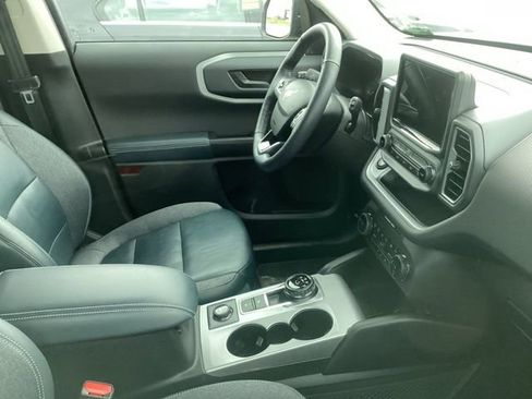 Used 2023 Ford Bronco Sport Outer Banks w/ Tech Package image 21