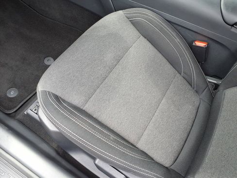 Used 2025 Ford Mustang Coupe RWD image 18