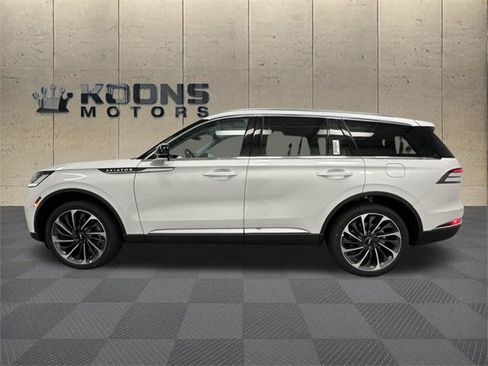 New 2025 Lincoln Aviator Reserve w/ Illumination Package image 4