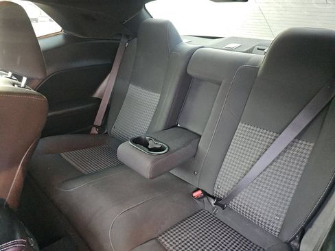 Used 2019 Dodge Challenger R/T RWD image 7