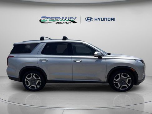 Used 2025 Hyundai Palisade SEL FWD image 8