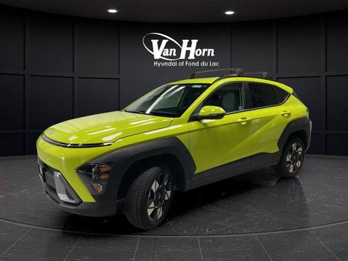 Certified 2025 Hyundai Kona SEL AWD/4WD image 3