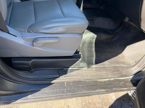 Used 2018 Chevrolet Silverado 3500 W/T w/ Snow Plow Prep Package image 33