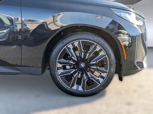 Used 2025 BMW X3 xDrive30i w/ Premium Package image 12