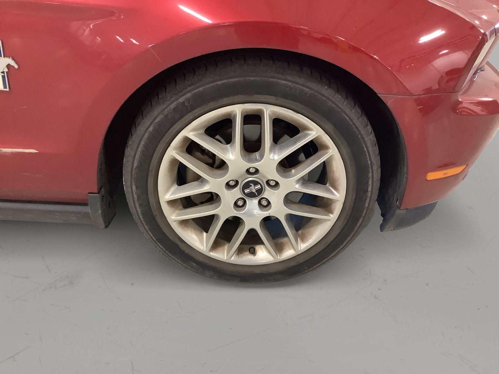Used 2012 Ford Mustang Premium RWD image 7
