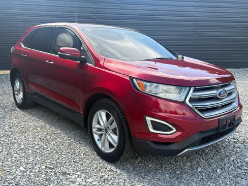 Used 2018 Ford Edge SEL w/ Equipment Group 201A FWD image 3