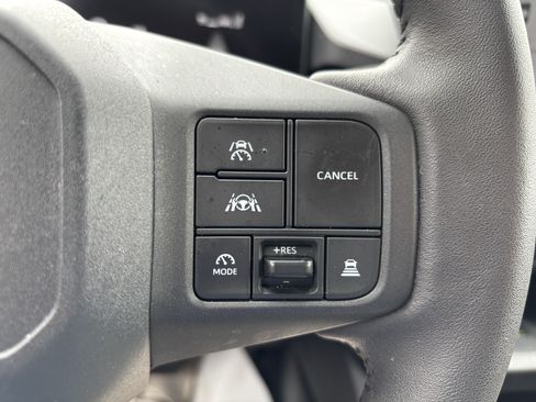 Used 2026 Toyota RAV4 XLE Premium AWD/4WD image 20
