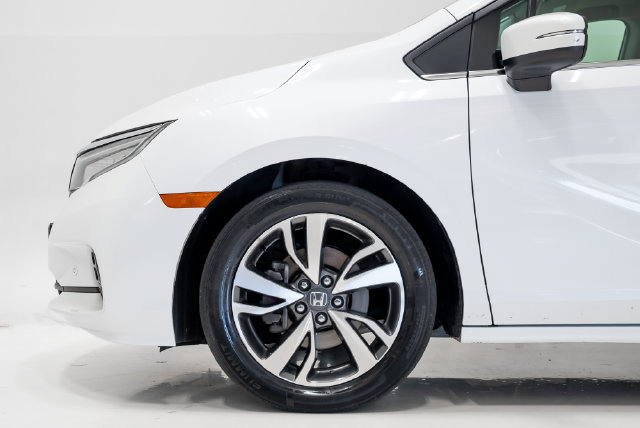 Used 2023 Honda Odyssey Touring image 38