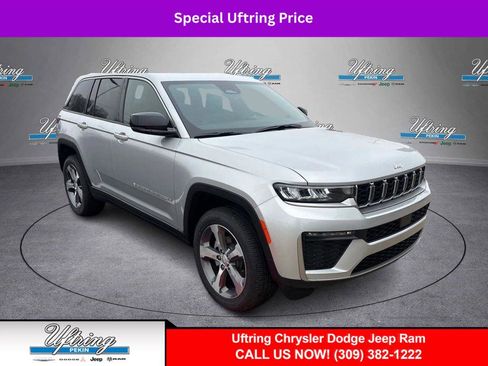 New 2026 Jeep Grand Cherokee Limited AWD/4WD image 1