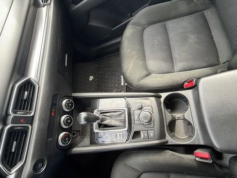 Used 2019 MAZDA CX-5 Sport image 24