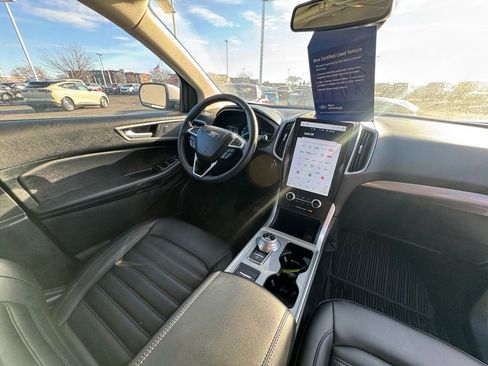 Certified 2024 Ford Edge SEL w/ Convenience Package image 20