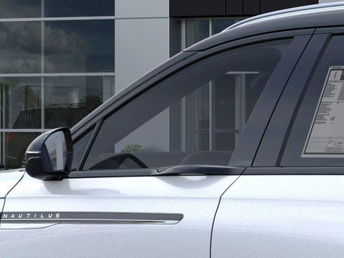 New 2026 Lincoln Nautilus Reserve image 20