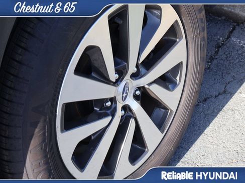 Used 2025 Subaru Outback Premium AWD/4WD image 24