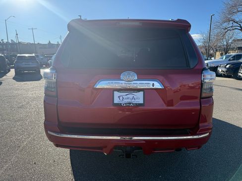 Used 2014 Toyota 4Runner Limited image 7