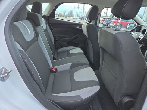 Used 2012 Ford Focus SE image 13