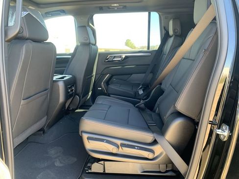 New 2026 Chevrolet Suburban RST w/ Comfort Package image 23