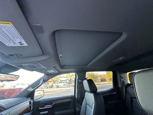 New 2026 GMC Sierra 1500 Denali w/ Denali Reserve Package AWD/4WD image 24