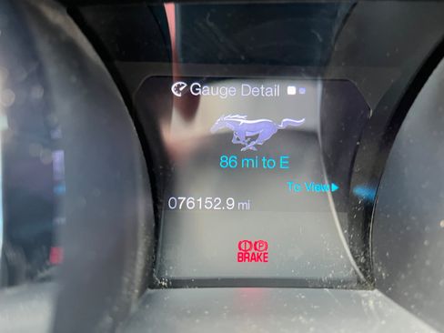 Used 2013 Ford Mustang GT Premium RWD image 16