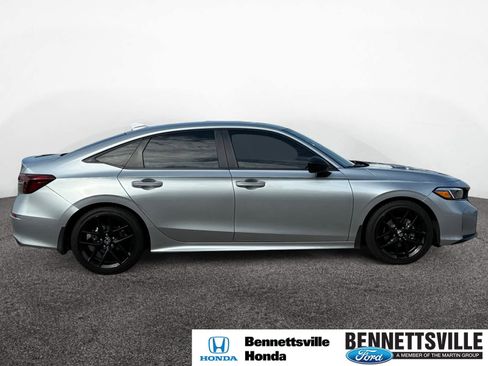 Used 2025 Honda Civic Sport image 6