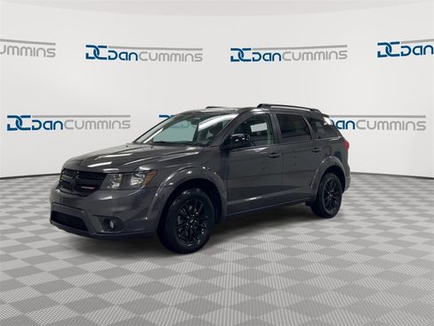 Used 2019 Dodge Journey SE w/ Connectivity Group image 4