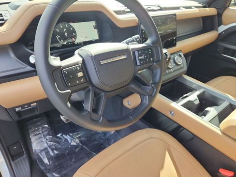 New 2025 Land Rover Defender 130 V8 AWD/4WD image 14