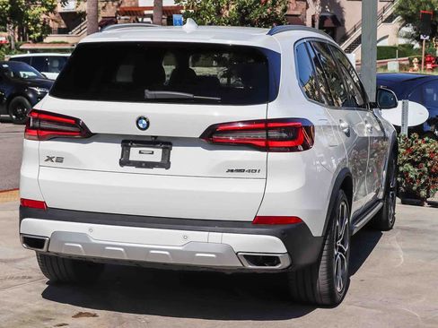 Used 2022 BMW X5 xDrive40i AWD/4WD image 6