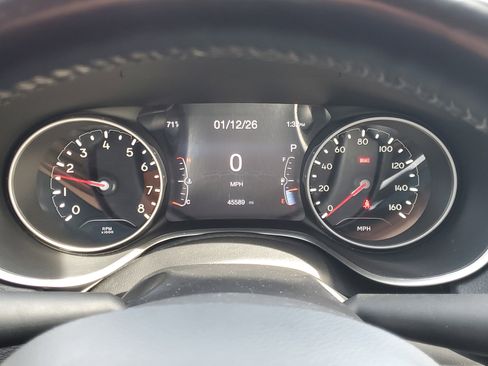 Used 2021 Jeep Compass Latitude w/ Driver Assistance Group image 18