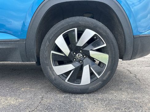 Used 2024 Volkswagen Atlas Cross Sport SE AWD/4WD image 5