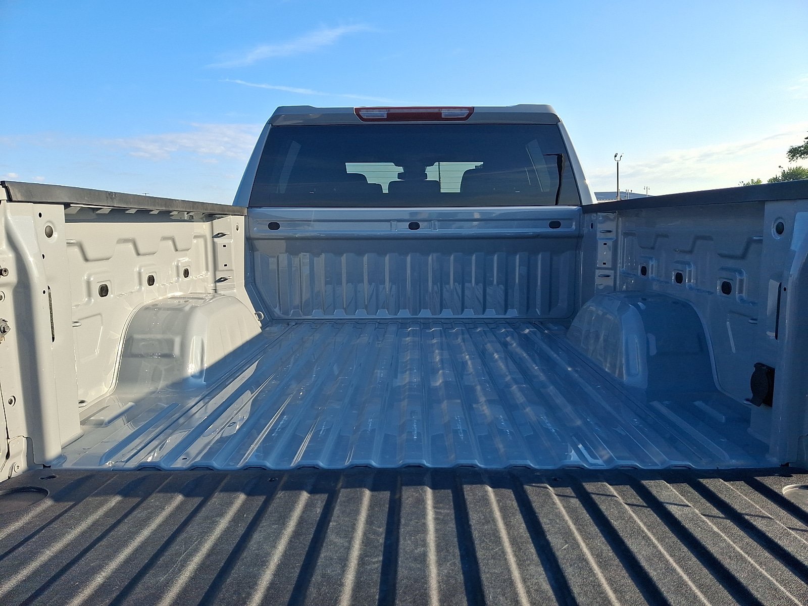 Used 2024 Chevrolet Silverado 1500 LT AWD/4WD image 28