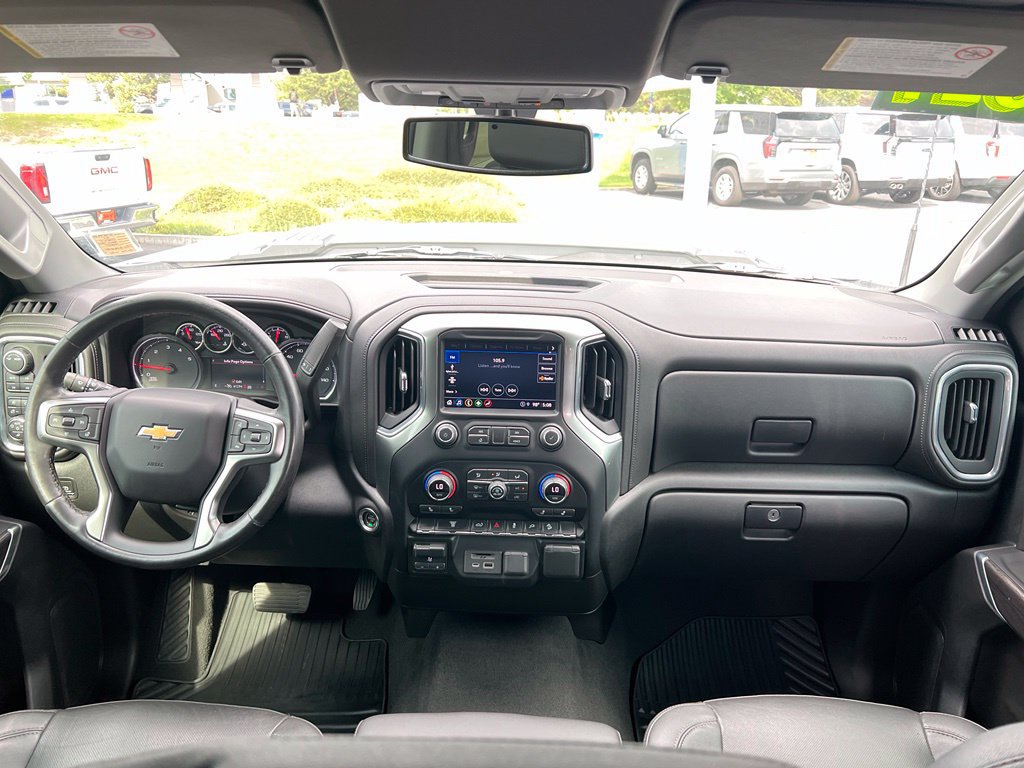 Used 2021 Chevrolet Silverado 2500 LTZ w/ Z71 Off-Road Package AWD/4WD image 22