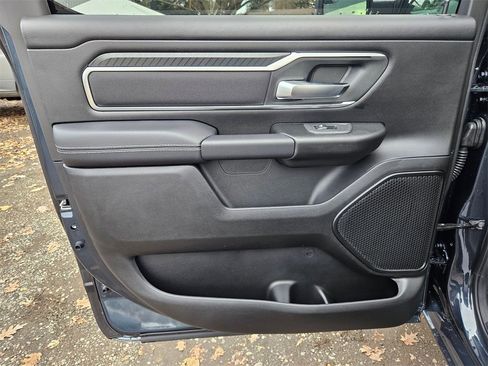 New 2026 RAM 1500 4x4 Crew Cab image 14