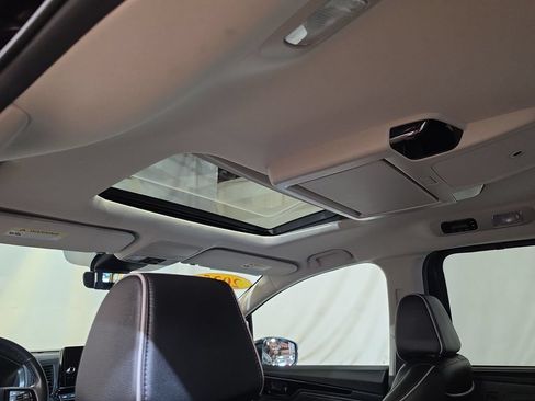 Certified 2025 Honda Odyssey Elite image 16