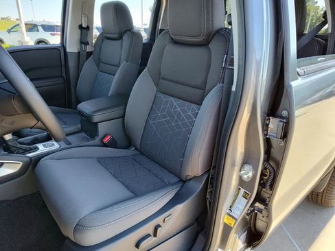 New 2026 Nissan Frontier SV w/ Tow Package image 6