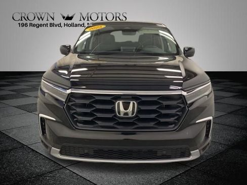 Certified 2025 Honda Pilot EX-L image 2