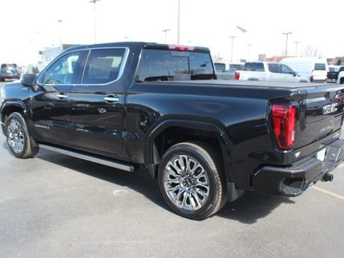 New 2026 GMC Sierra 1500 Denali Ultimate image 17